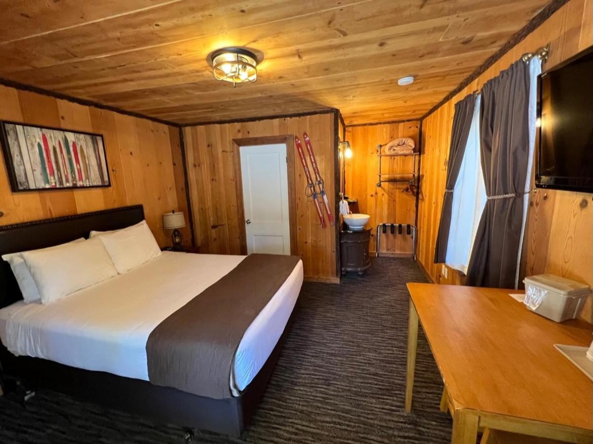 Shasta Inn Маунт-Шаста Экстерьер фото