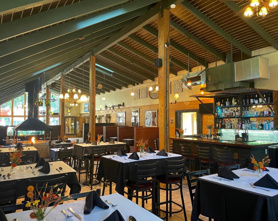 Shasta Inn Маунт-Шаста Экстерьер фото